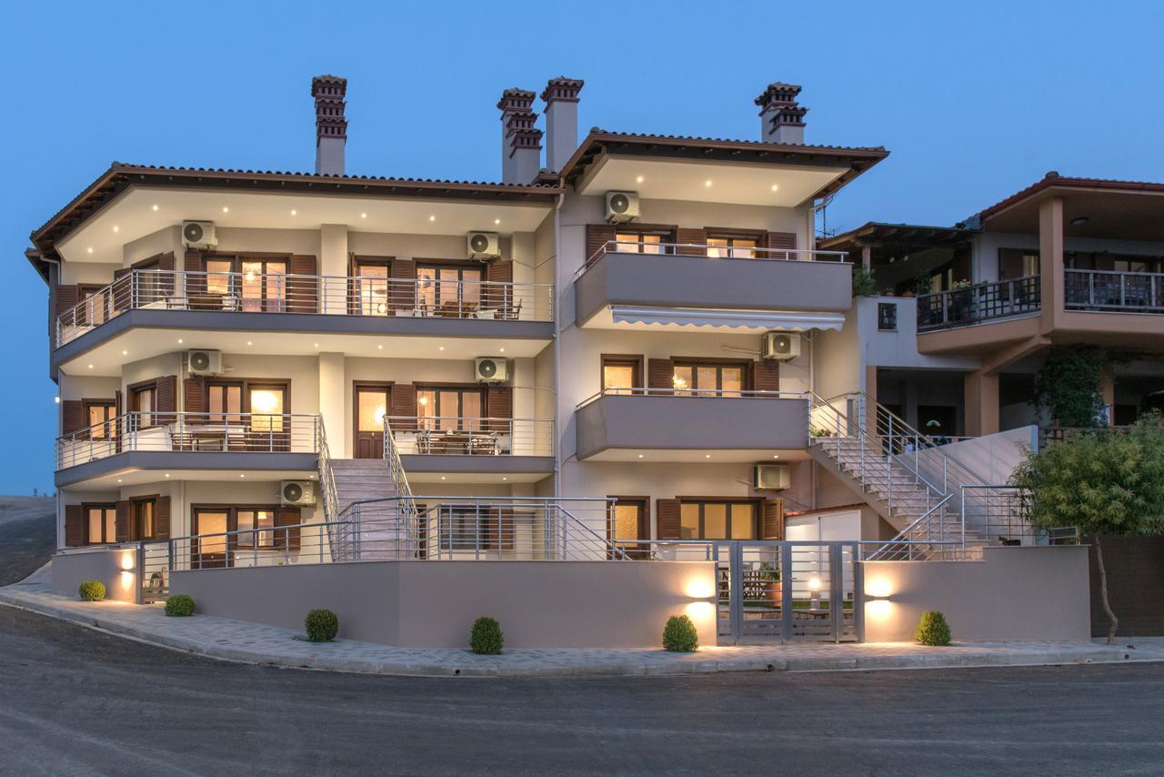 Pleiades Casual Living Apartment Nea Roda Exterior photo