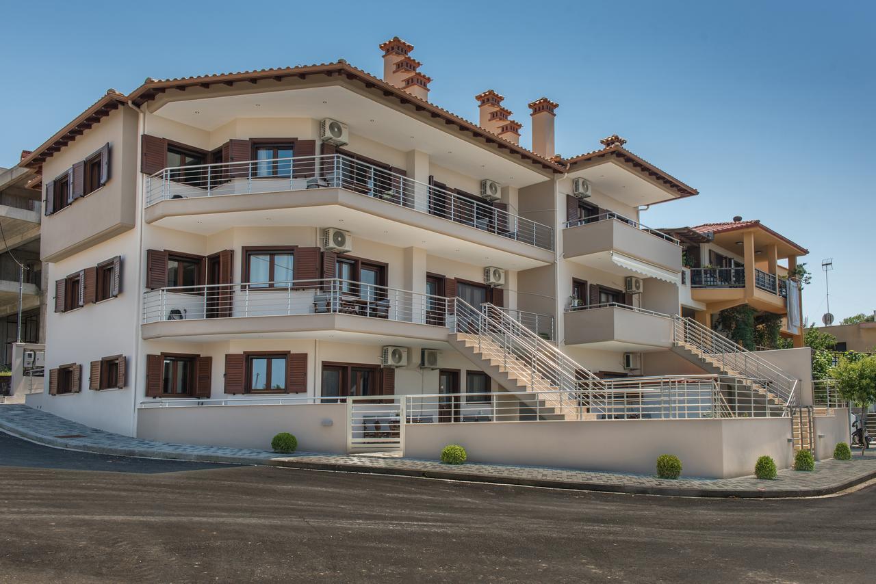 Pleiades Casual Living Apartment Nea Roda Exterior photo