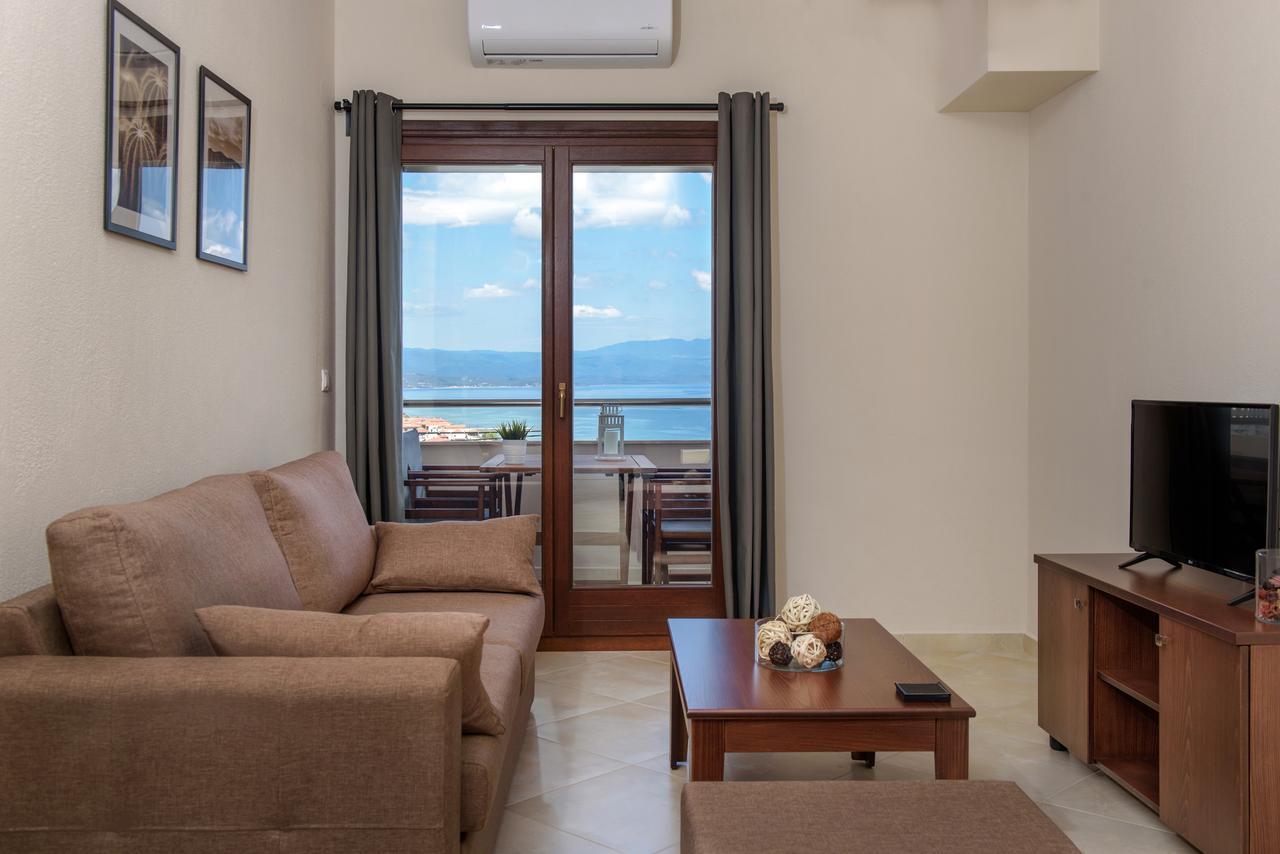 Pleiades Casual Living Apartment Nea Roda Exterior photo